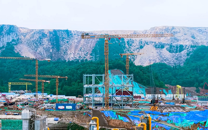 毫米级精度+高效率! 三亿体育超大塔智建贵州超级煤仓