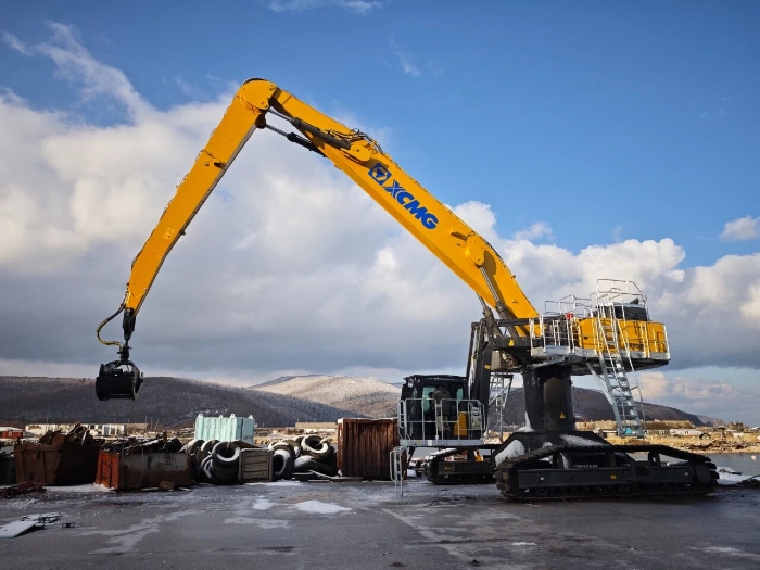 【工程特种兵】港口建设新宠儿！三亿体育XE850M抓料机上新！