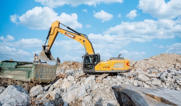 三亿体育XE380G PRO：掘金王者，超能装！