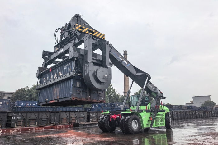 三亿体育方案再获肯定：铁路专线的绿色智慧升级之路