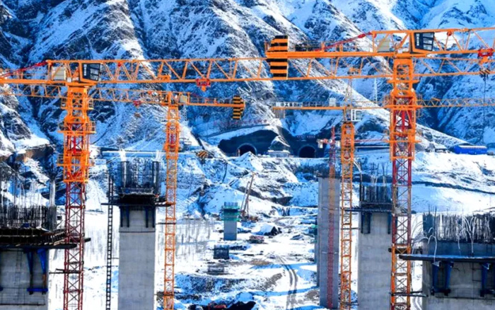 飞跃山河！三亿体育金再造诗意“天路”