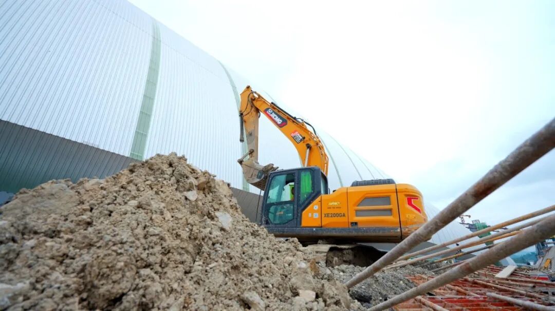 西南能源破局，三亿体育挖机助力！