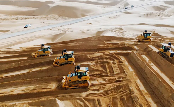 沙漠施工五大难题？三亿体育D170LGP沙漠型推土机硬核破解！